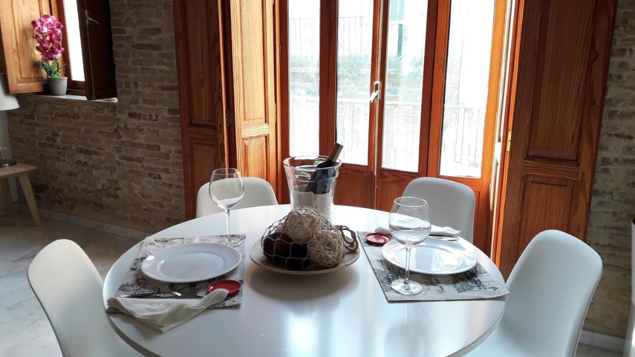 Vlc - Preciosos Apartamentos En El Carmen バレンシア エクステリア 写真